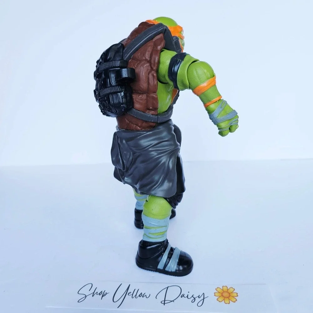 2014 Playmates TMNT Michelangelo 11